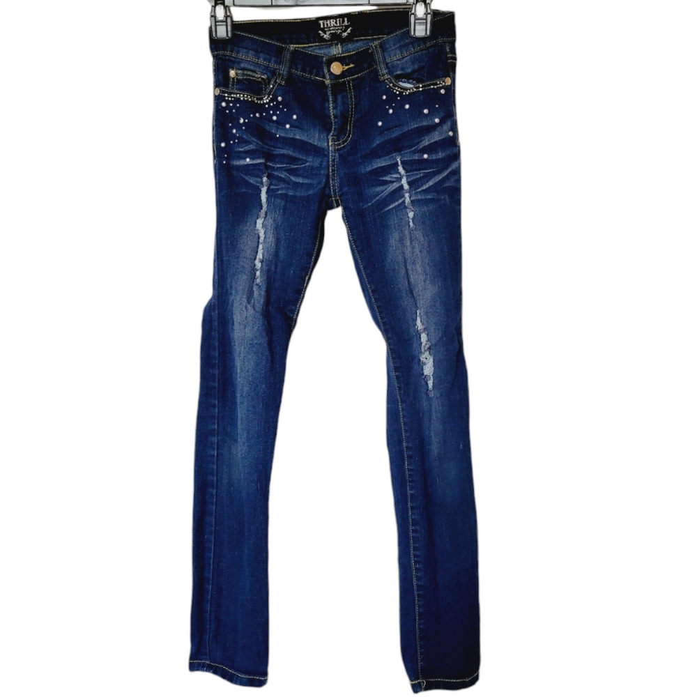 🌺3 for $10 Thrill Bling Embellished Distressed Jeans